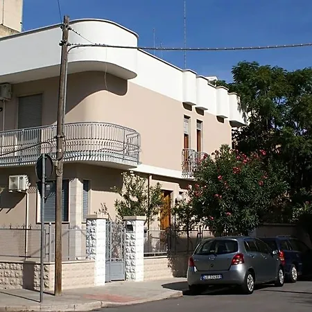 La Bougainvillea Отель типа 