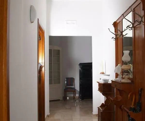 La Bougainvillea Отель типа 